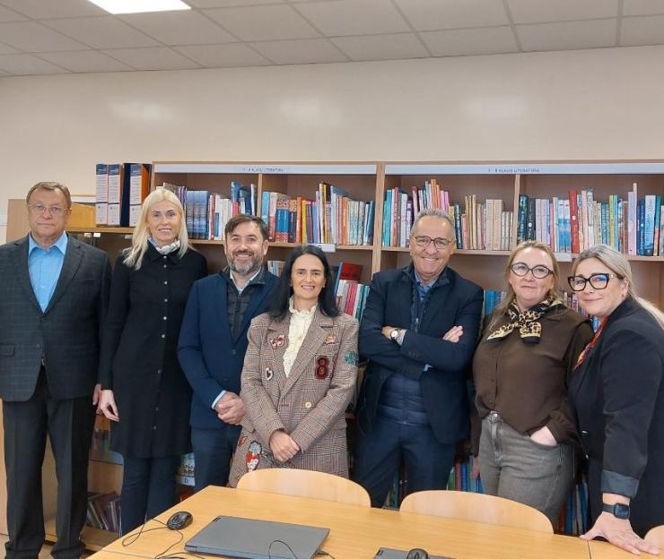 Valensijos regiono švietimo atstovai Vilniaus lietuvių namuose